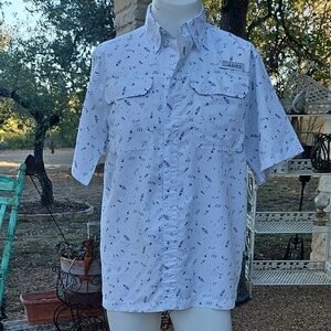 Habit 40+ Solar Factor White Patterned Men's Vented Shirt Medium Shark Sun N Fun